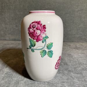 Vtg TIFFANY & Co Porcelain Strasbourg Flowers Vase 7.5"H